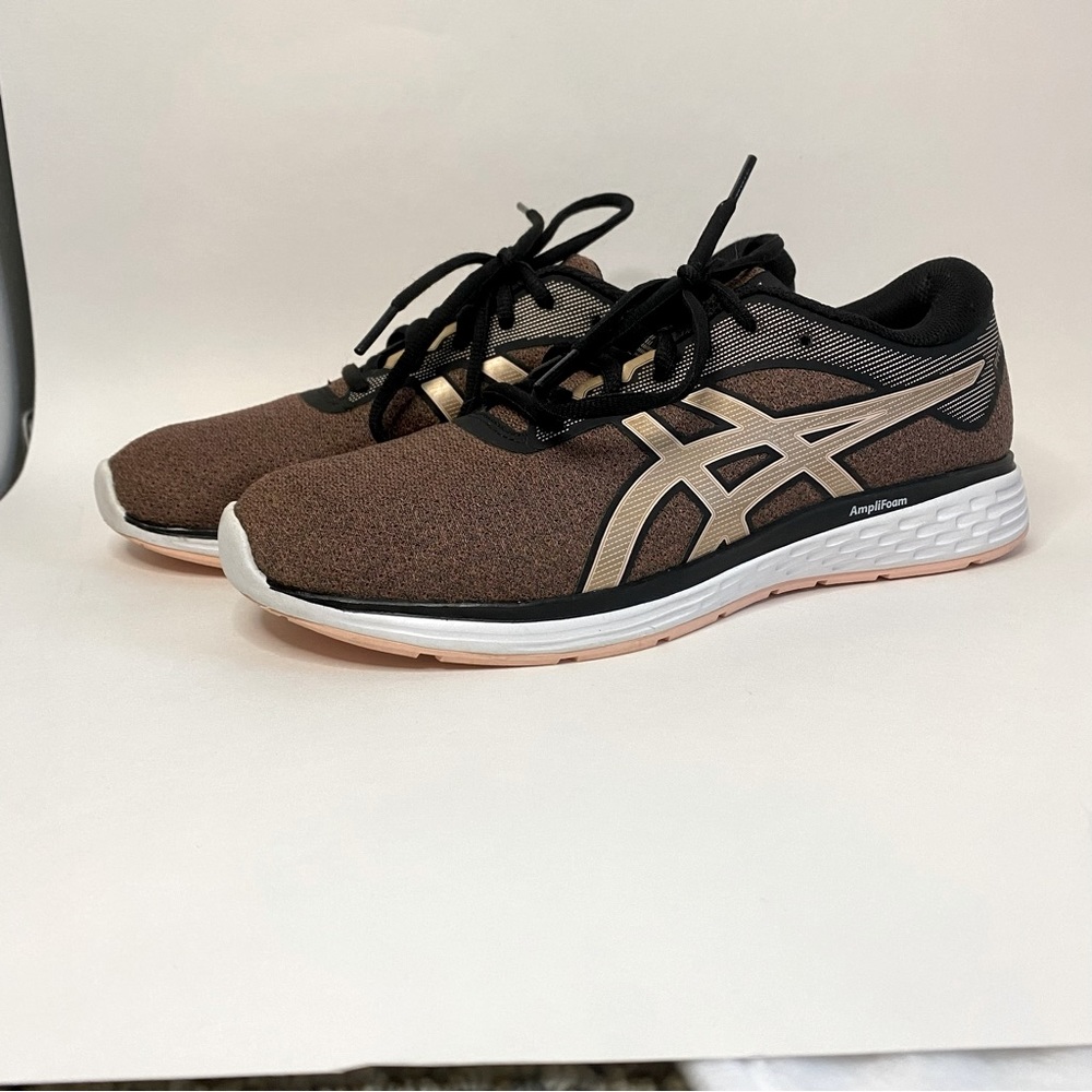 ASICS Women’s Patriot 11 Twist Running Shoes Size 7.5 with Amplifoam